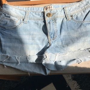 Mudd size 13 jean shorts
